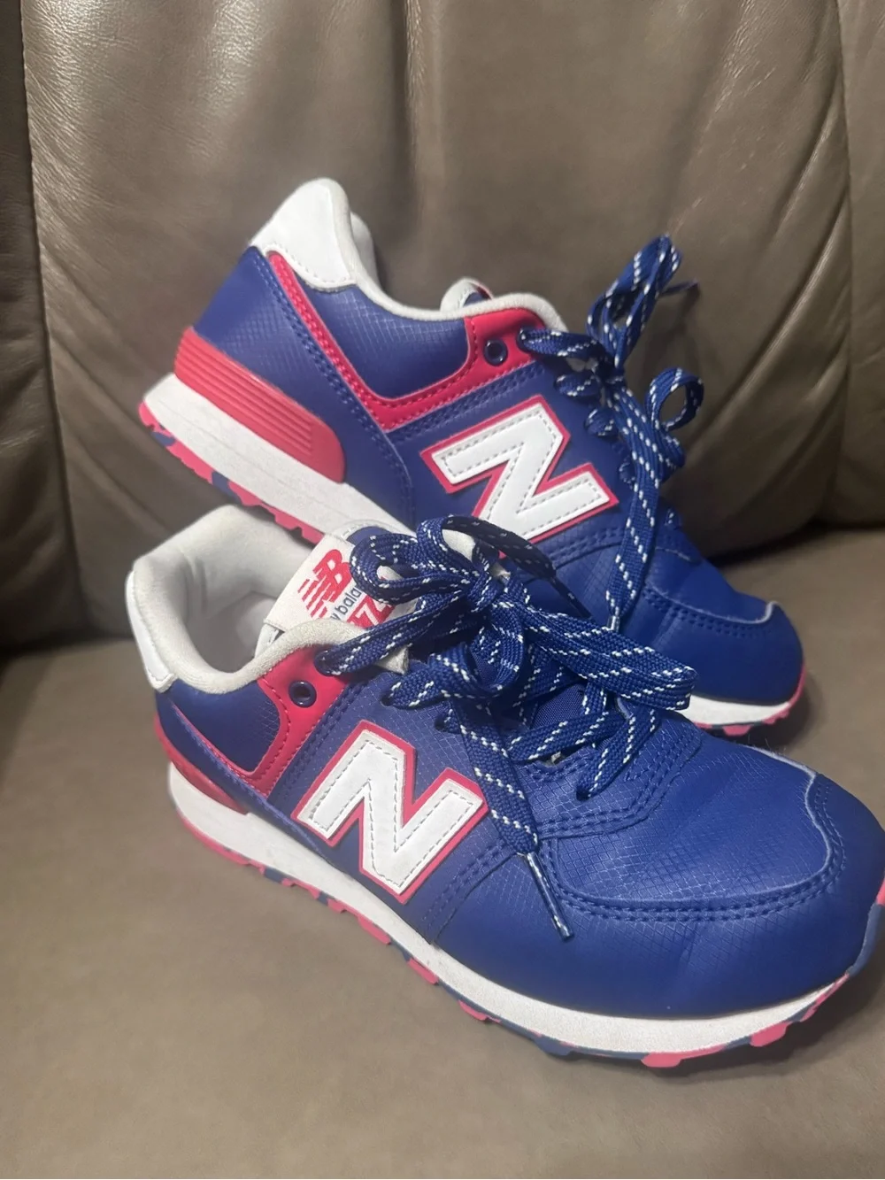New Balance Kids' Navy Blue Sneakers with White and Red Accents